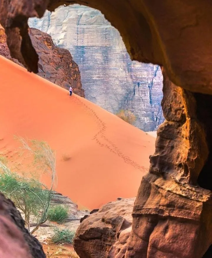 עקבה Wadi Rum Calma Camp ירדן